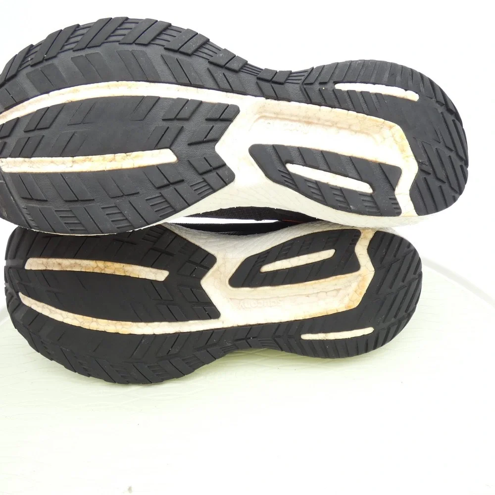 Saucony Triumph 19 S20678-12 Mens US 10 Running Shoes Black Gum Mesh Sneakers